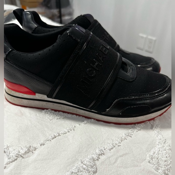 Michael Kors slip on shoes - Picture 4 of 8